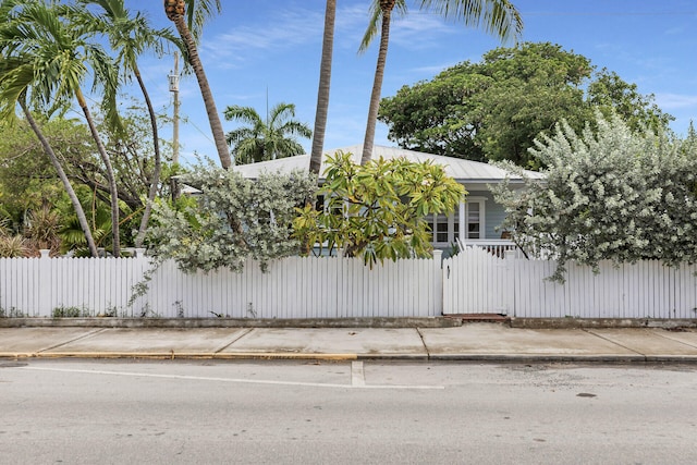 1029 United St, Key West, FL 33040 - photo 32