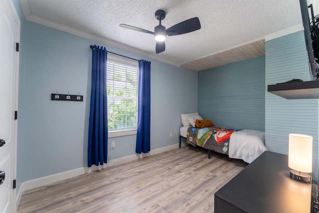 45 1st St, Big Coppitt, FL 33040 - bedroom featuring crown molding and a textured ceiling