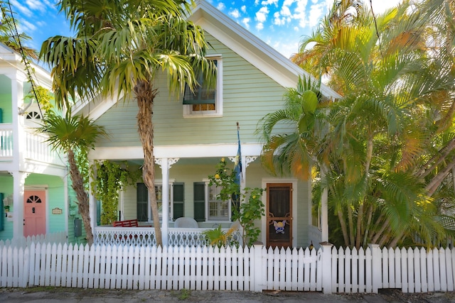 view of front of home featuring a porch