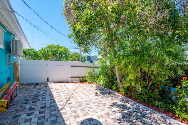 24 Cactus Dr, Big Coppitt, FL 33040 - view of patio / terrace featuring fence
