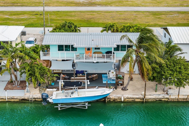 bird's eye view featuring a water view