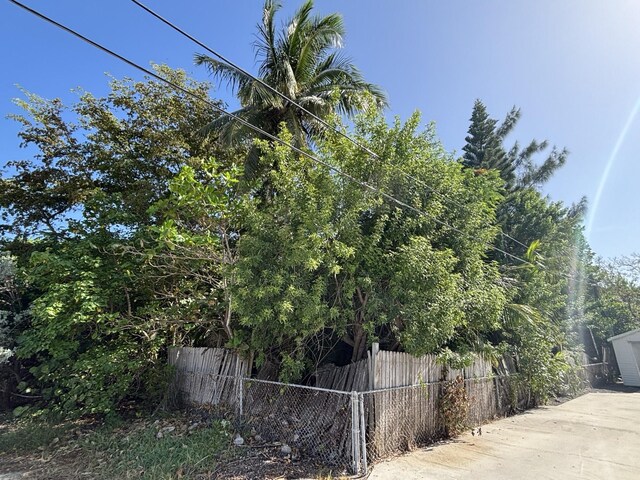 2433 Linda Ave, Key West, FL 33040 - photo 4