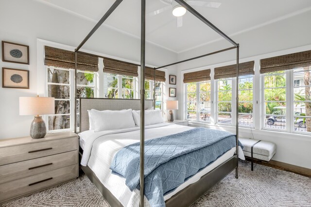 bedroom featuring ceiling fan