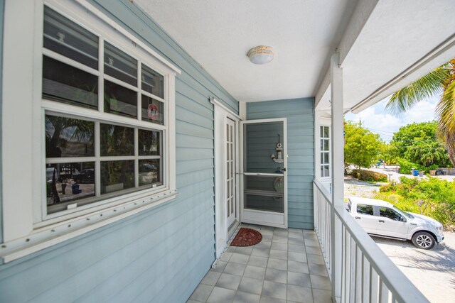 306 N Anglers Dr Unit B, Marathon, FL 33050 - view of porch