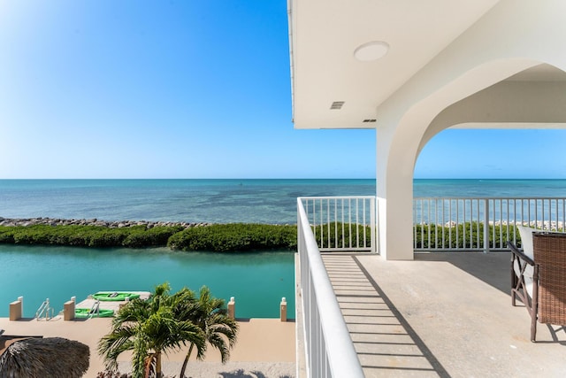 228 W Seaview Cir, Duck, FL 33050 - balcony with a water view