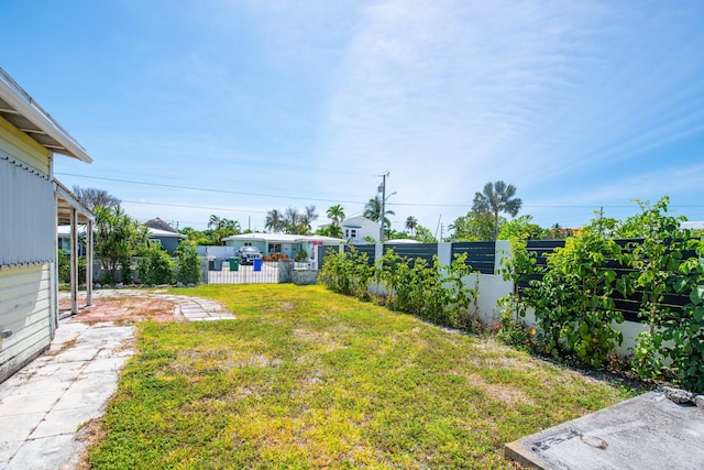 3746 Paula Ave, Key West, FL 33040 - view of yard