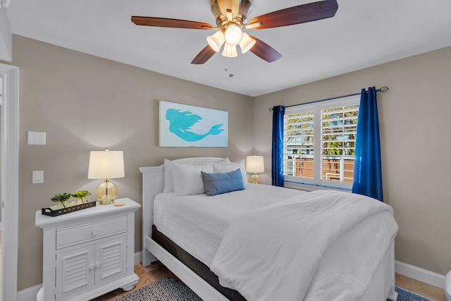 bedroom with ceiling fan