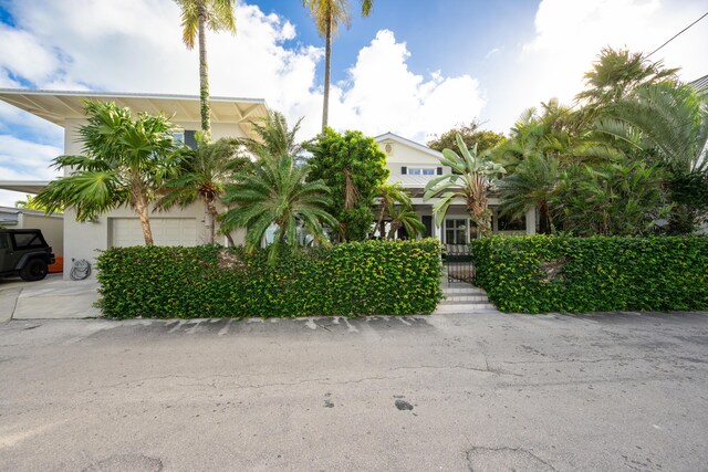 18 Hilton Haven Road, Key West, FL 33040 - view of front facade featuring a garage