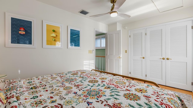 bedroom featuring a closet and ceiling fan