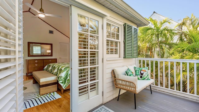 balcony with ceiling fan