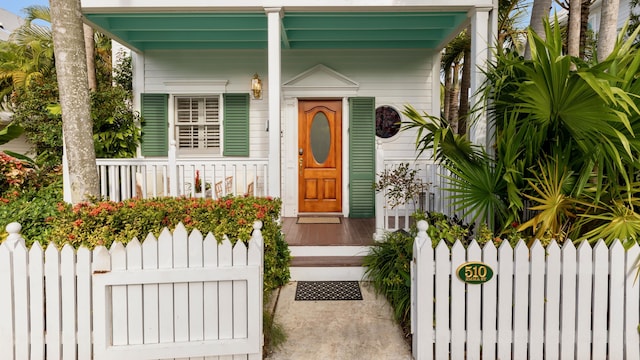 view of doorway to property