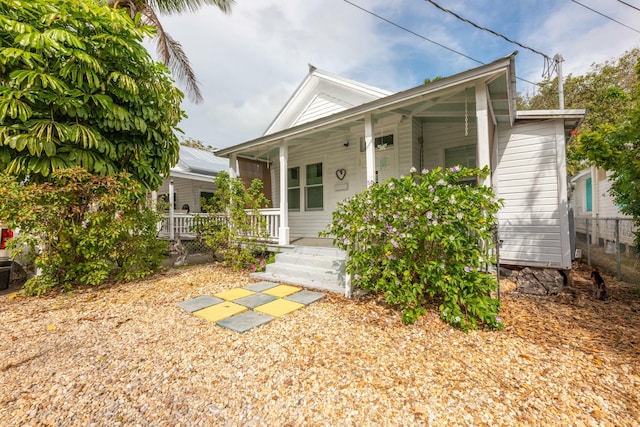 view of front of house featuring a porch