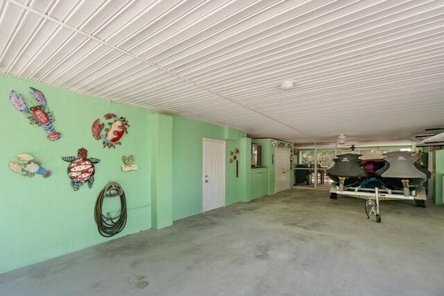 interior space featuring concrete flooring