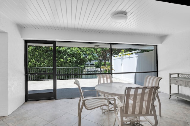 sunroom with a healthy amount of sunlight