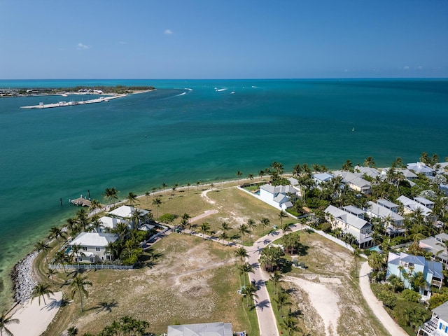 Listing photo 2 for 27 Sunset Key Dr, Key West FL 33040