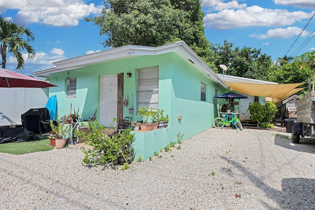 view of front of house