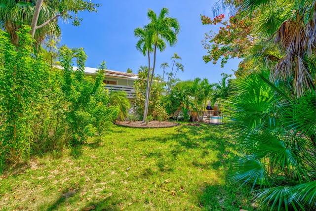 view of yard featuring fence