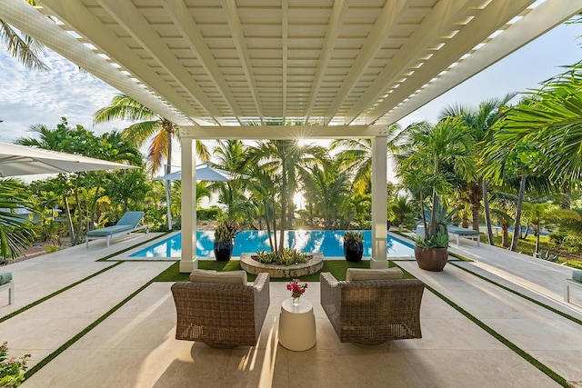 view of patio / terrace with a pergola and outdoor lounge area