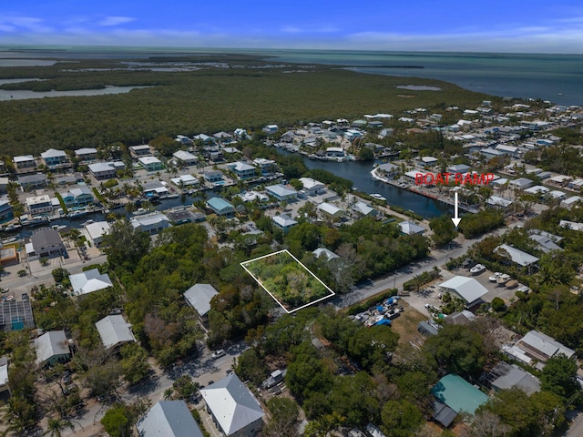 687 N Lake Dr, Key Largo, FL 33037