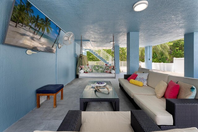 view of patio featuring outdoor lounge area