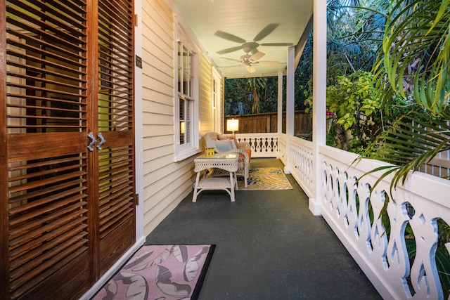 view of patio with covered porch and ceiling fan