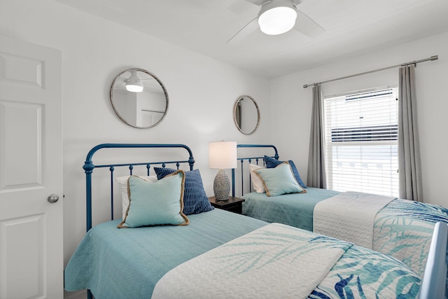 bedroom featuring a ceiling fan