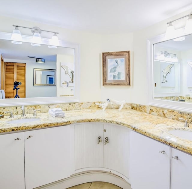 bathroom with vanity