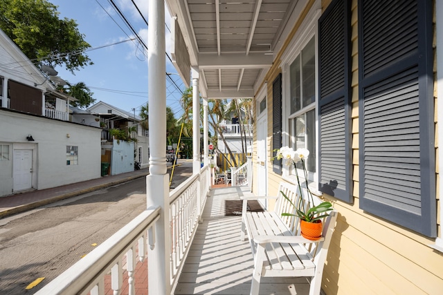 balcony featuring a porch