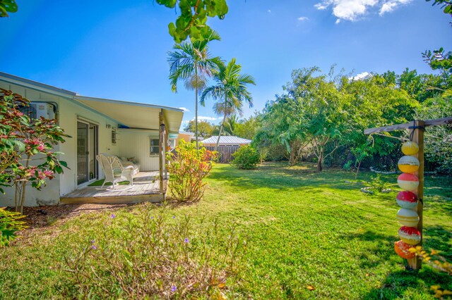 view of yard with a patio