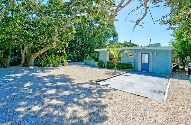 view of front of property with stucco siding