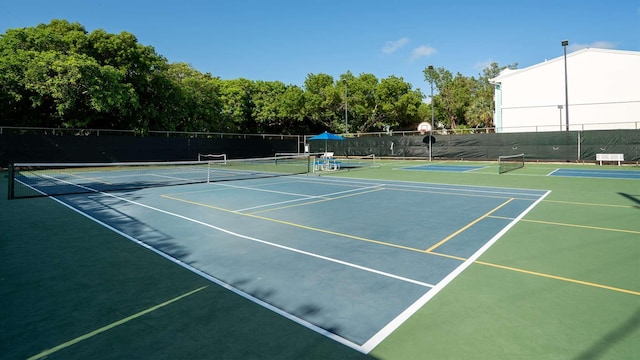 97501 Overseas Hwy Unit 809, Key Largo, FL 33037 - view of tennis court with community basketball court