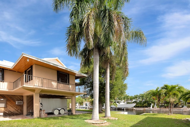 22865 Redfish Ln, Cudjoe, FL 33042 - view of grassy yard featuring a water view and a balcony