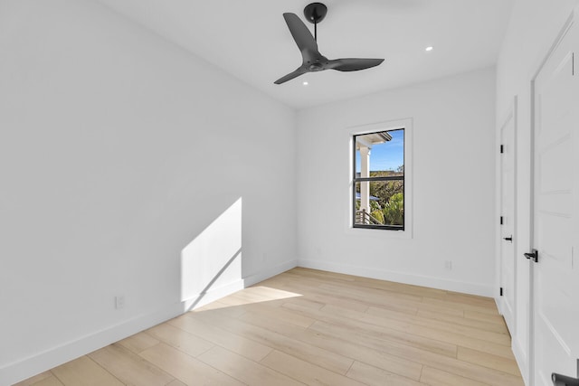 unfurnished bedroom with light wood-style flooring, baseboards, ceiling fan, and recessed lighting