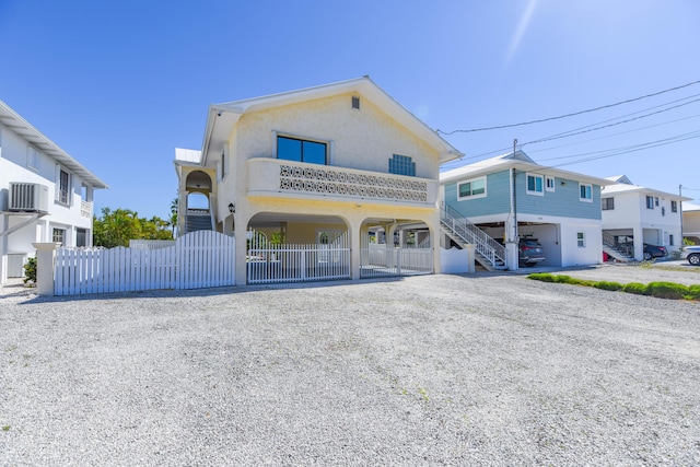 view of front of house