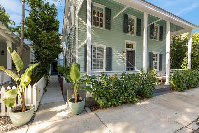 710 Ashe St Front And Back, Front And Back, Key West, FL 33040 - photo 4