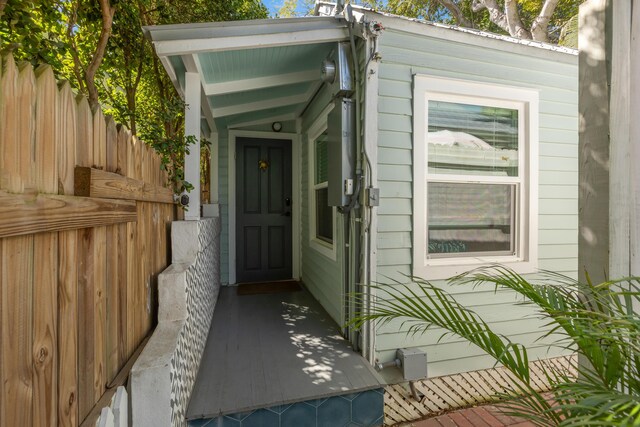 710 Ashe St Front And Back, Front And Back, Key West, FL 33040 - photo 32