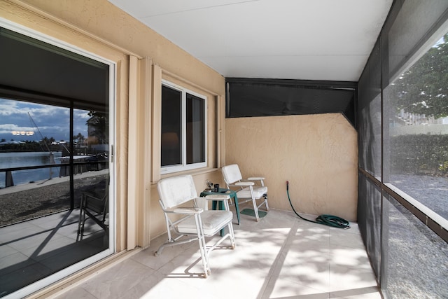 sunroom featuring a healthy amount of sunlight