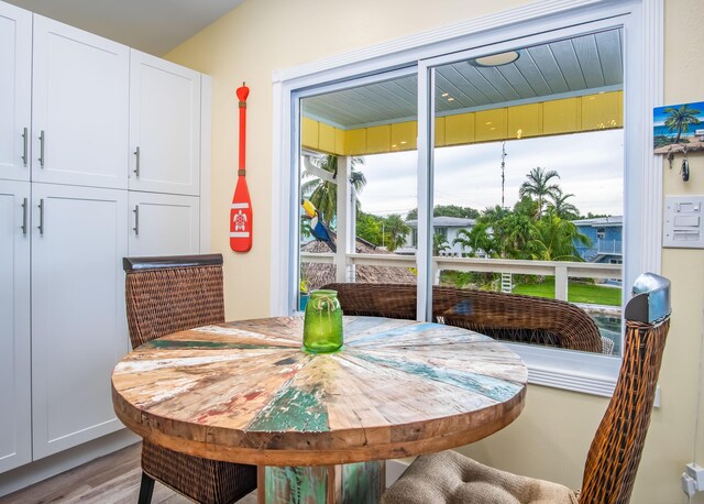 dining space featuring light hardwood / wood-style flooring