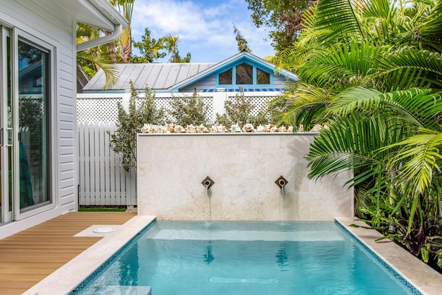 pool featuring fence