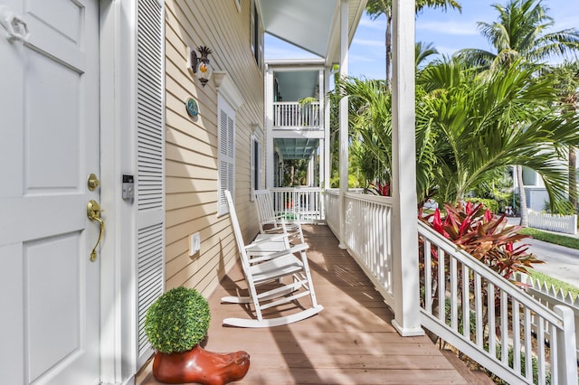 230 Golf Club Dr, Key West, FL 33040 - balcony with covered porch