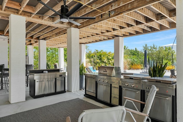 17346 Keystone Rd, Sugarloaf, FL 33042 - view of patio with area for grilling, a ceiling fan, an outdoor kitchen, and outdoor wet bar