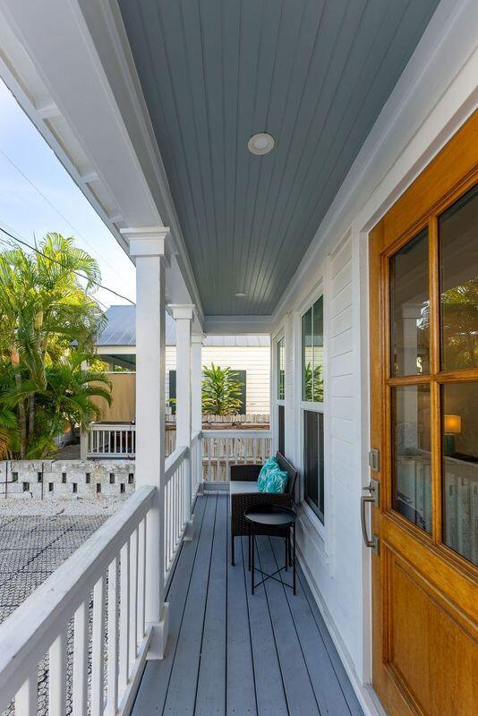 deck featuring a porch