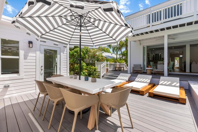 1114 Grinnell St, Key West, FL 33040 - wooden deck with outdoor dining space