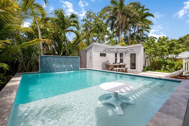 1114 Grinnell St, Key West, FL 33040 - swimming pool featuring an outbuilding