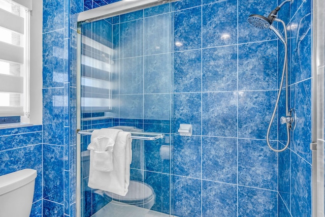 33 Kyle Way, Marathon, FL 33050 - bathroom with tile walls and a stall shower