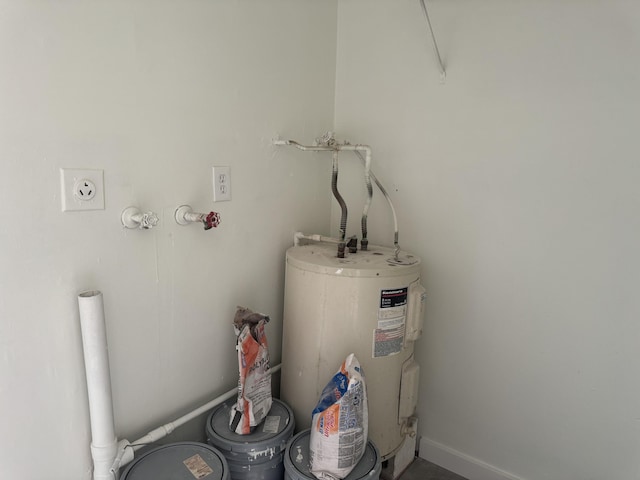 220 W Indies Rd, Tavernier, FL 33070 - utility room with electric water heater