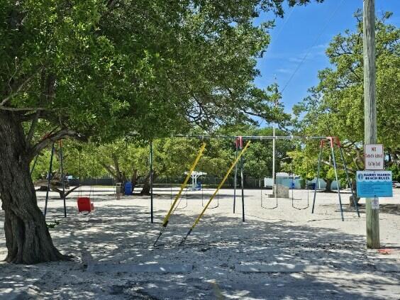 220 W Indies Rd, Tavernier, FL 33070 - view of community playground