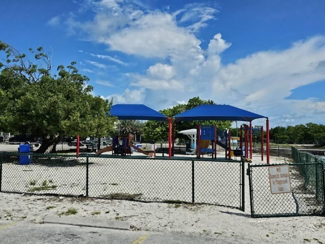 220 W Indies Rd, Tavernier, FL 33070 - view of community