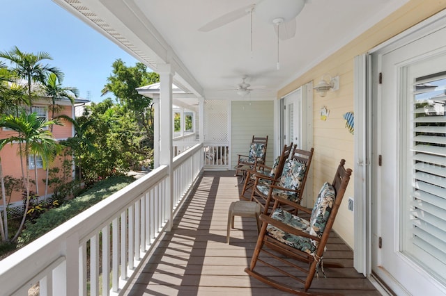 balcony featuring ceiling fan