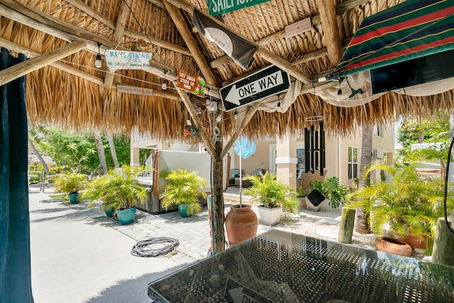19 N Dr, Key Largo, FL 33037 - view of building lobby